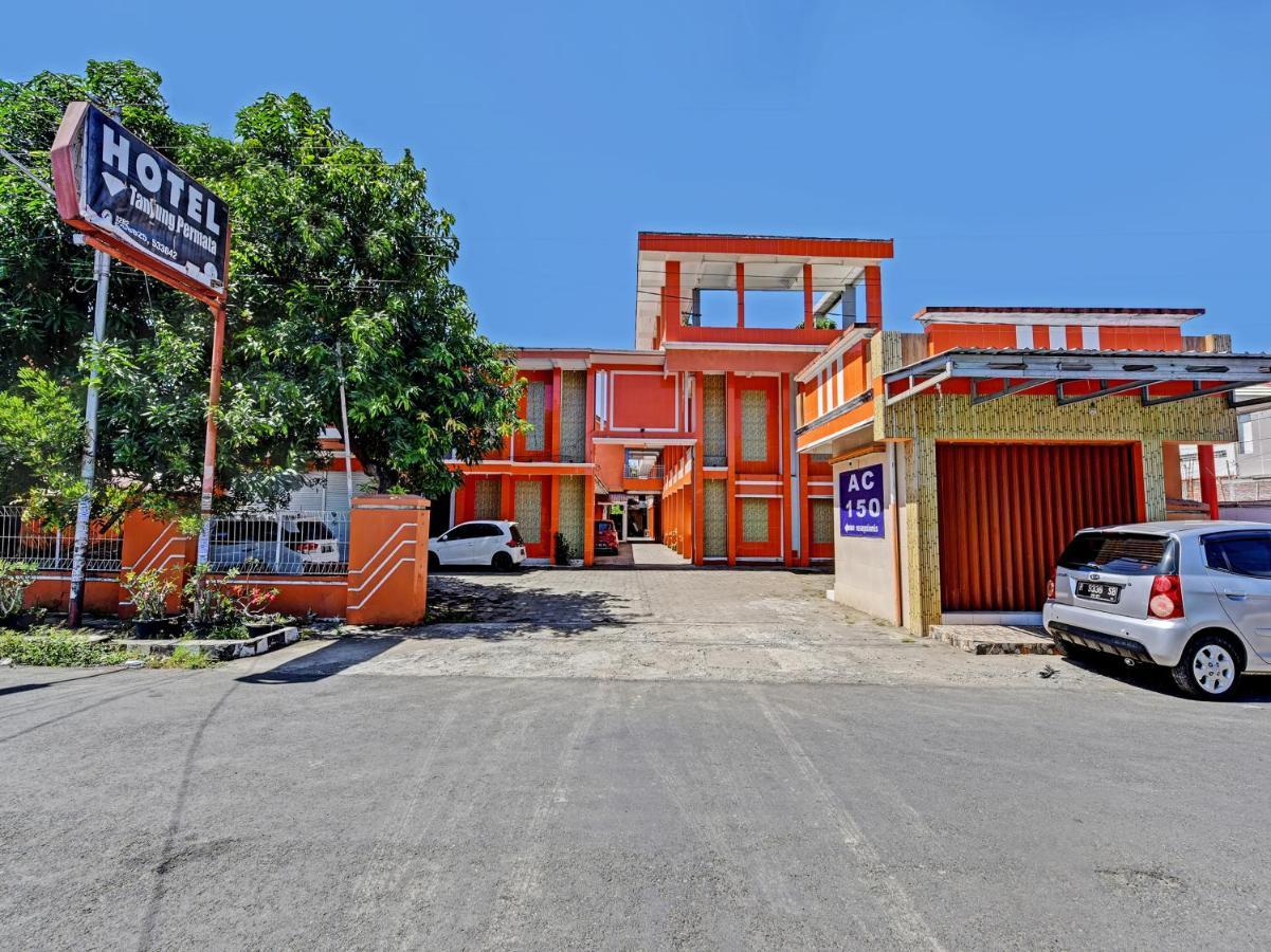 Collection O 91489 Hotel Tanjung Permata Cilacap Exterior foto